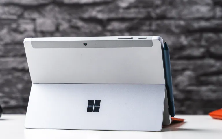 Diseño Microsoft Surface Go 2