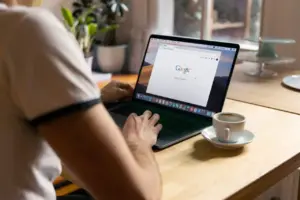 Formas de eliminar marcadores en tu Chromebook