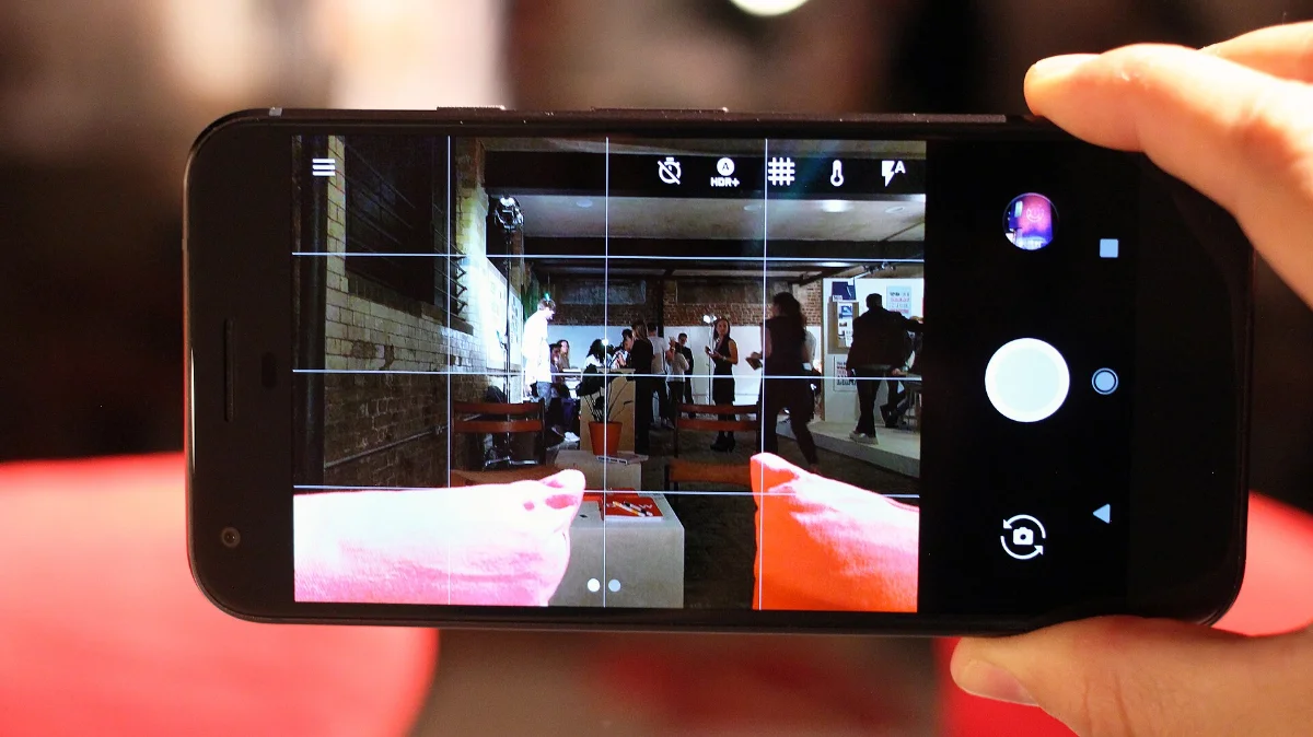 Teléfono Google Pixel, que permite compartir la red WiFi con un código QR desde Ajustes