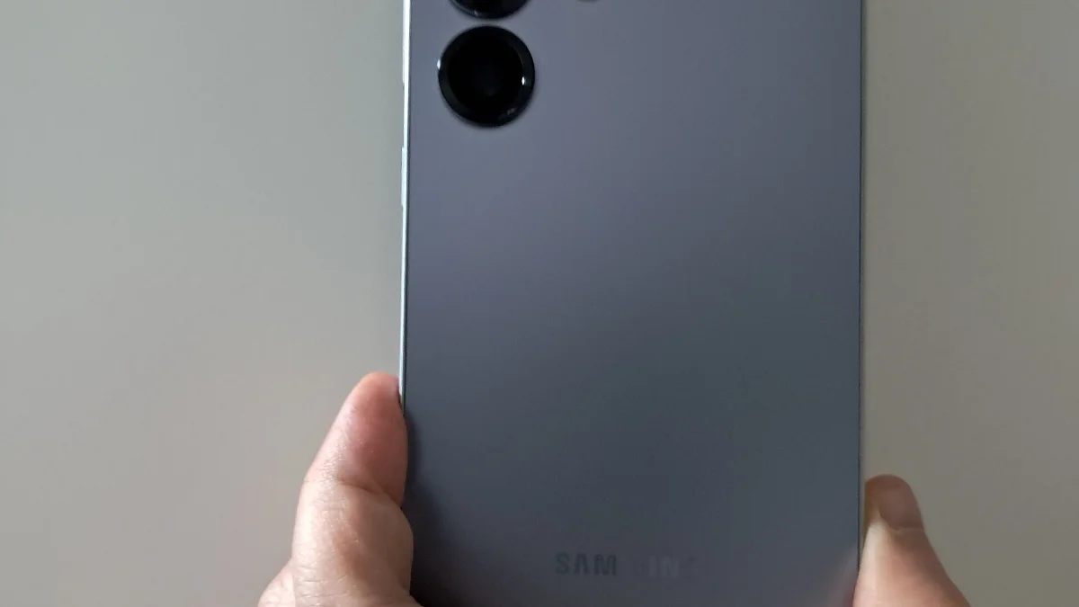 Samsung Galaxy S25 Ultra, uno de los móviles que recibe One UI 9 con Android 17